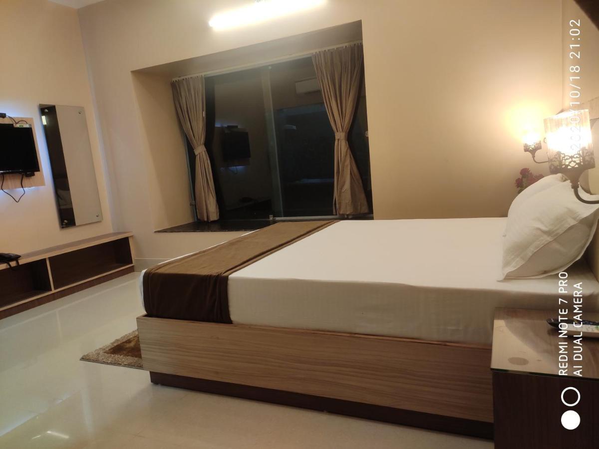 The Pearl Hotel Пури Екстериор снимка
