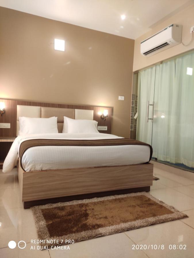 The Pearl Hotel Пури Екстериор снимка