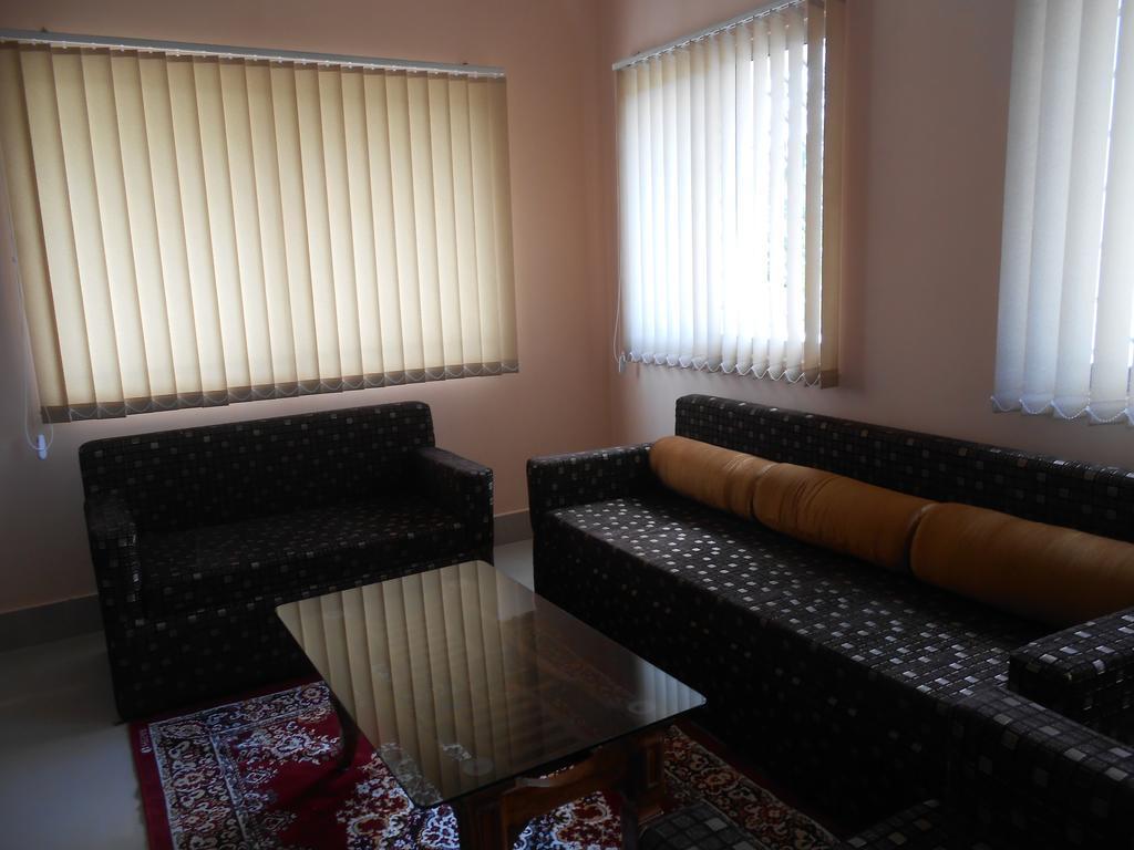 The Pearl Hotel Пури Екстериор снимка
