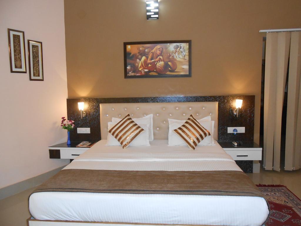 The Pearl Hotel Пури Екстериор снимка